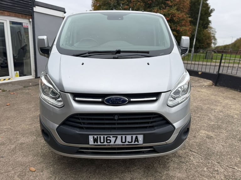 image for Ford, TRANSIT CUSTOM, Panel Van, 2017, Manual, 1996 (cc)