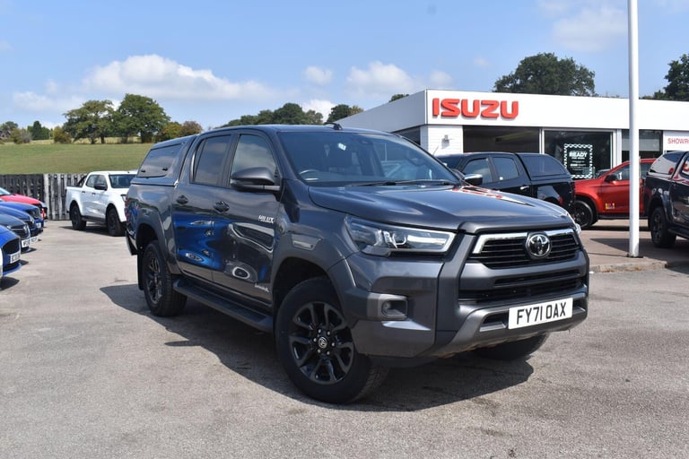 image for 2021 Toyota Hilux 2.8 D-4D Invincible X Auto 4WD Euro 6 (s/s) 4dr PICK UP Diesel Automatic