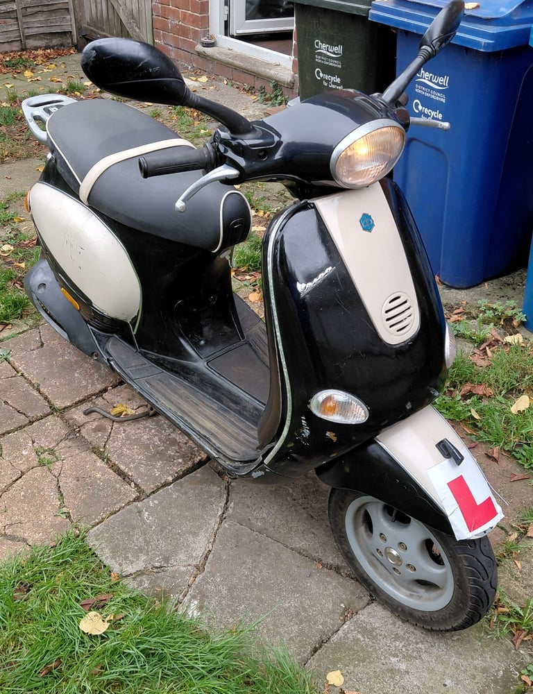 Piaggio, VESPA, 1999, 124 (cc)