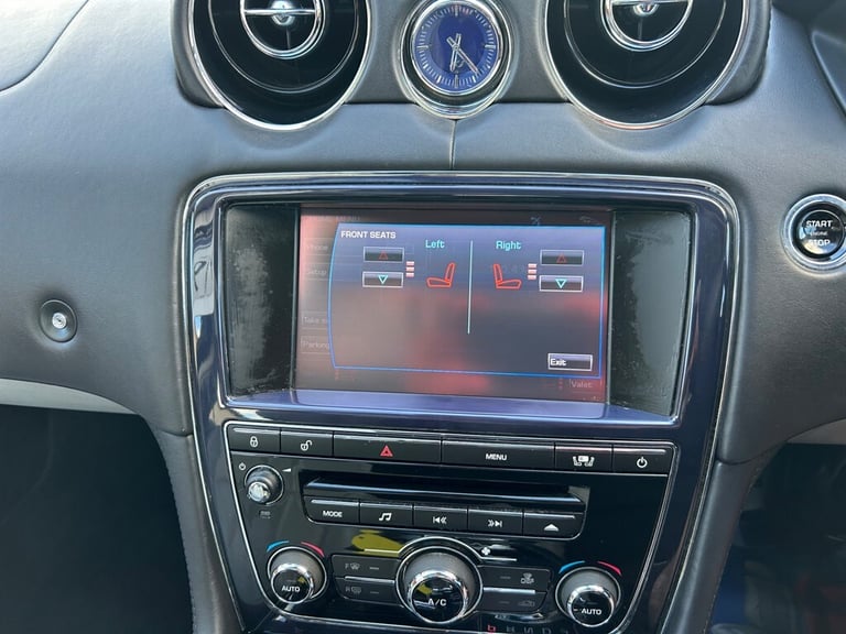 2011 Jaguar XJ D V6 PREMIUM LUXURY Saloon Diesel Automatic