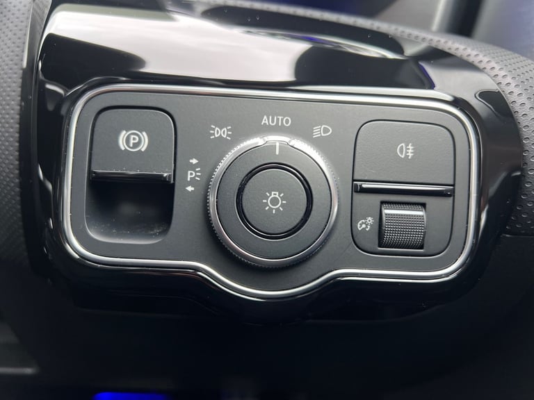 2022 Mercedes-Benz A-Class Mercedes A200 4Dr AMG Line Executive 1.3 Auto Saloon Petrol Automatic