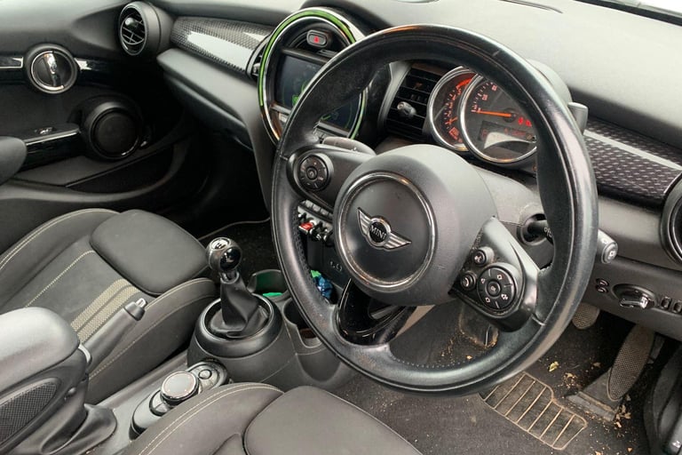 2016 MINI Hatch 2.0 Cooper S D 5dr Hatchback DIESEL Manual
