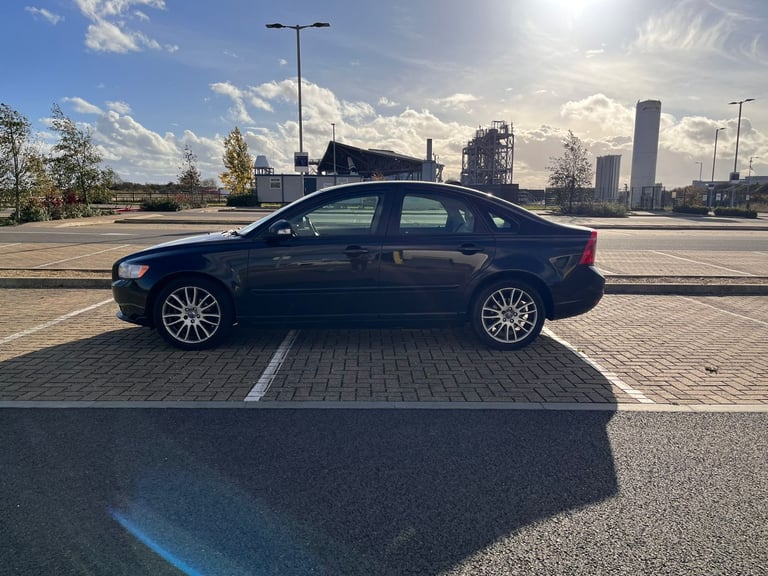 Volvo, S40, Saloon, 2011, Manual, 1560 (cc), 4 doors