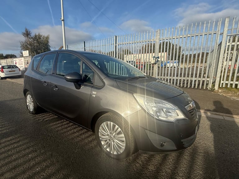 2011 Vauxhall Meriva 1.4 16V Excite Euro 5 5dr MPV Petrol Manual