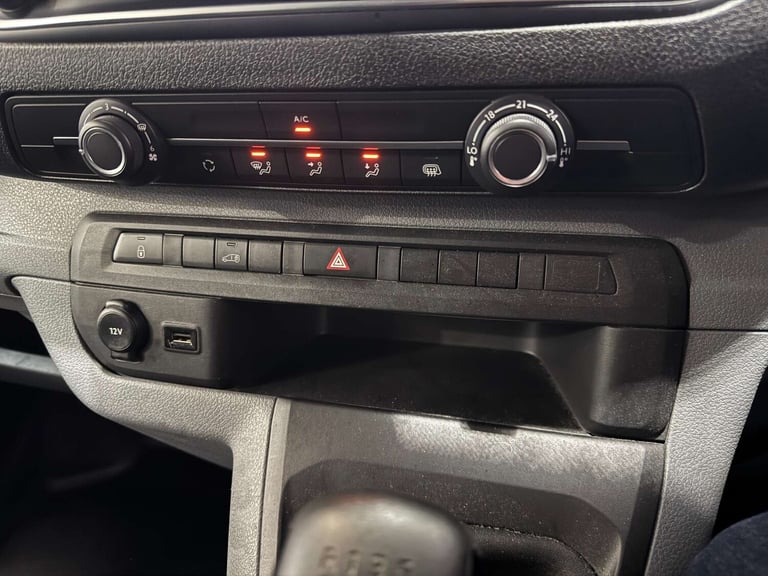 2021 Vauxhall Vivaro 1.5 Vivaro 2900 Sportive S/S Panel Van Diesel Manual