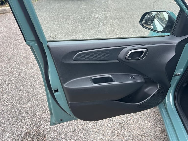 2023 Hyundai i10 1.2 MPi Premium 5dr Auto Hatchback Petrol Automatic