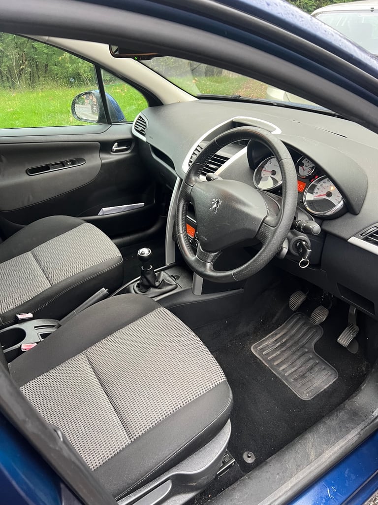 Peugeot, 207, Hatchback, 2010, Manual, 1397 (cc), 5 doors