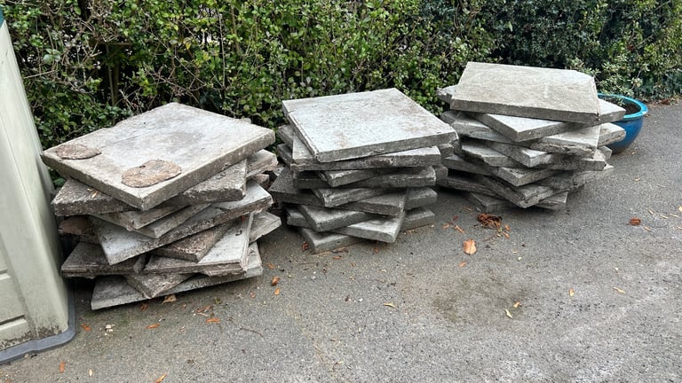 Paving slabs and edging - Free