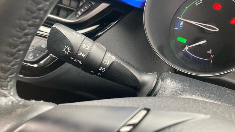 2021 Toyota C-HR 1.8 Hybrid Dynamic 5dr CVT Hybrid Hatchback Hatchback Hybrid Automatic