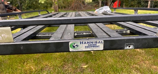 Hannibal roof rack for Defender Puma