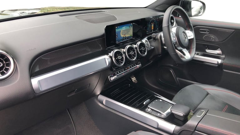 2021 Mercedes-Benz GLB GLB 200 AMG LINE AUTO Estate Petrol Automatic