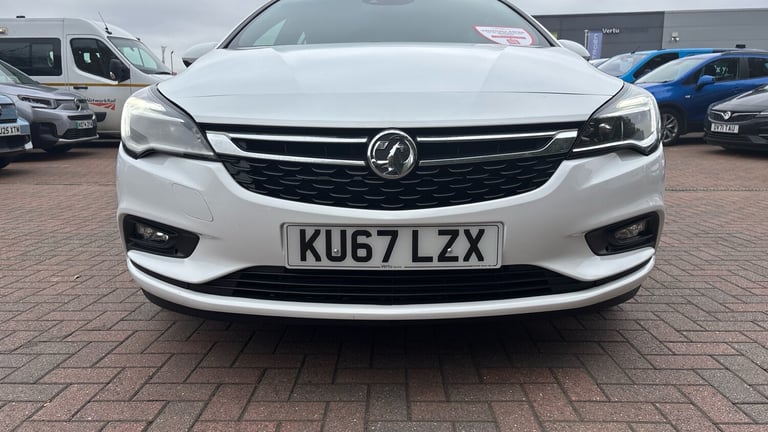 2017 Vauxhall Astra 1.4T 16V 150 SRi 5dr HATCHBACK PETROL Manual