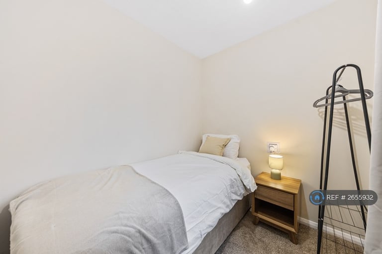 4 bedroom house in Haskell Close, Braunstone, Leicester, LE3 (4 bed) (#2655932)