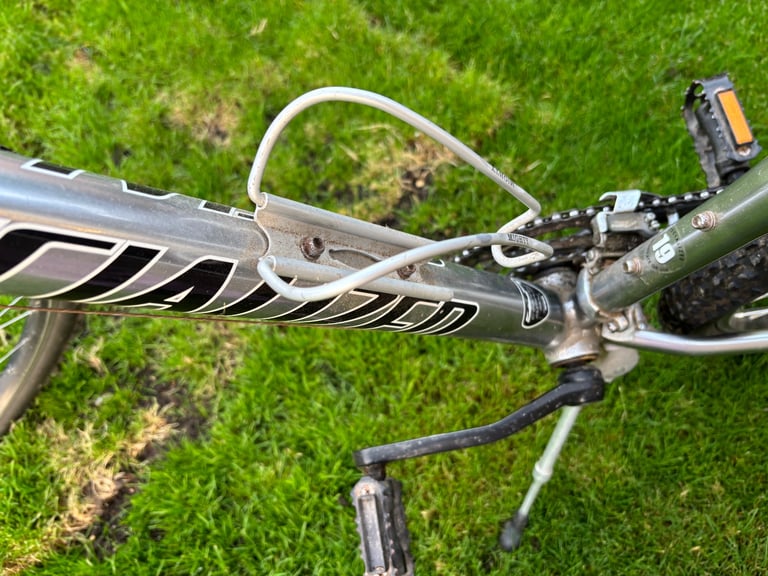 Specialized Men’s Hardrock Mountain Bike