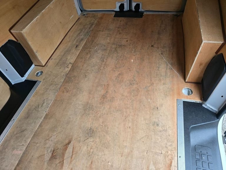 2023 Citroen Dispatch E 1000 75 kWh Enterprise M in white, 12,000 miles, full service history, 1 ...