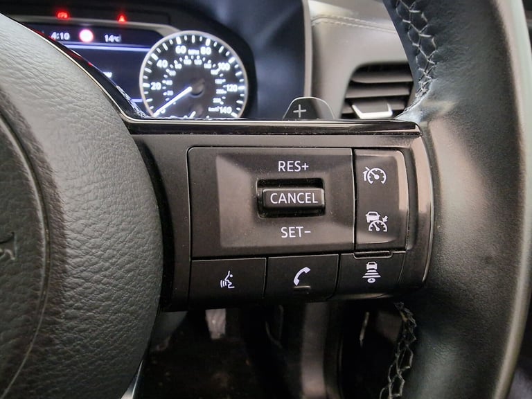 2022 Nissan Qashqai 1.3 DiG-T MH 158 Acenta Prem [Glass Rf] 5dr Xtron Crossover/SUV PETROL Automatic