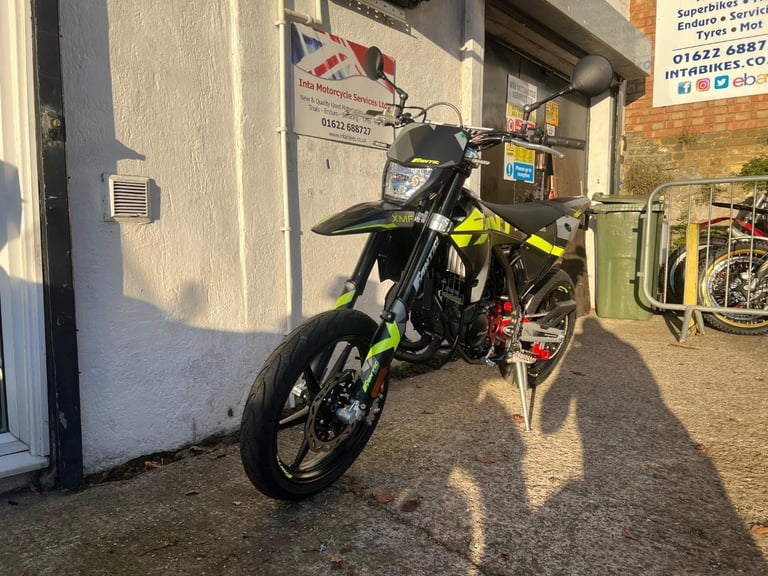 NEW FANTIC XM50 SUPERMOTO 2025 50cc