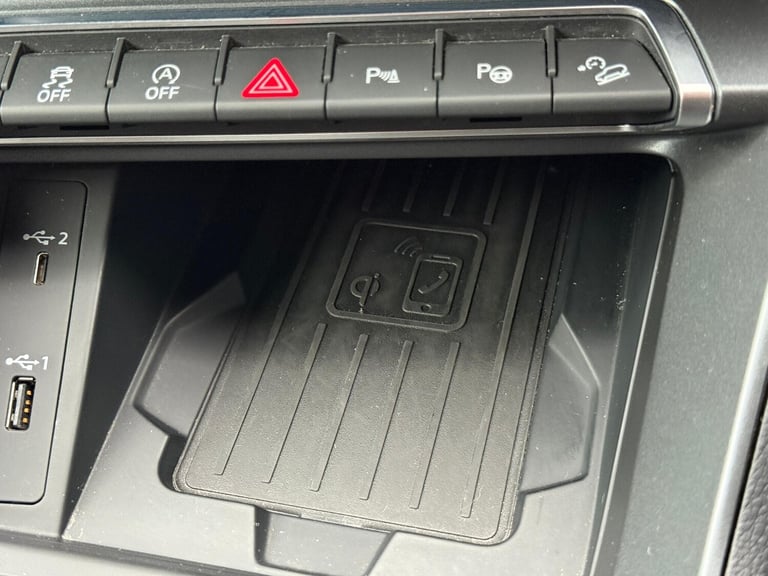 Audi Q3 2.0 TFSI 40 Vorsprung SUV 5dr Petrol S Tronic quattro Euro 6 (s/s) (190 ps) Petrol Autom...