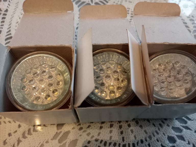 Electric lamps 