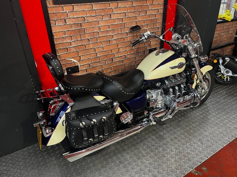 Honda VALKYRIE F6C 1500 LOW MILES CLEAN EXAMPLE 