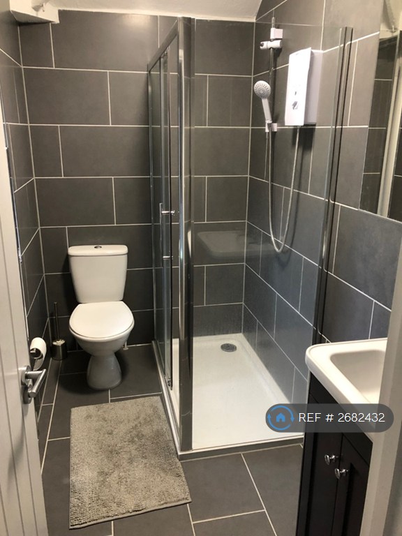 6 bedroom house in Haycombe Drive, Bath, BA2 (6 bed) (#2682432)