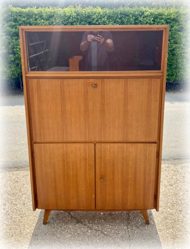 Mid Century sideboard/ cabinet made by Musterring Möbel 