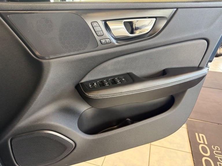  Volvo V60 2.0 D4 [190] R DESIGN Pro 5dr Auto Diesel