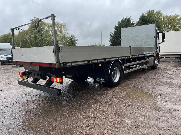 Mercedes-Benz Antos 1824L 18 Ton Dropside