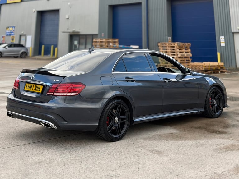 MERCEDES-BENZ E250 AMG-LINE PLUS SPORT AUTO 7G E-CLASS 