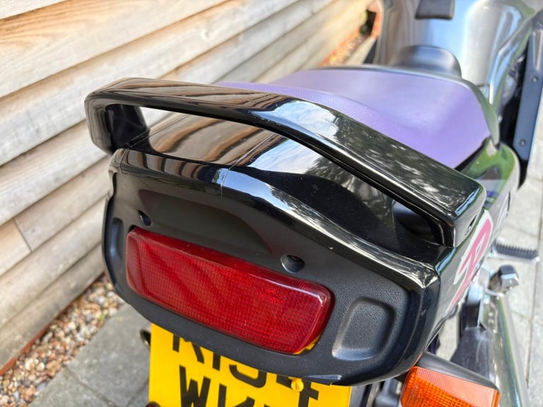 1993 / K Suzuki GSXR110 WP £3500 Black/Grey 16890 miles.