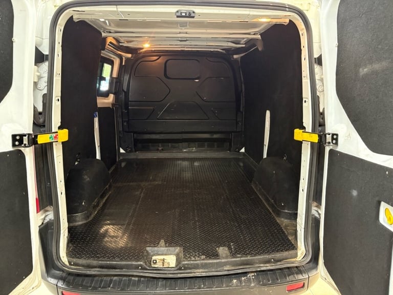 2018 Ford Transit Custom 2.0 TDCi 105ps Low Roof Van PANEL VAN DIESEL Manual