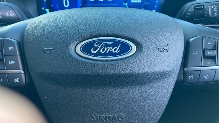 2022 Ford Focus 1.0 EcoBoost Titanium Vignale 5dr Petrol Hatchback Hatchback Petrol Manual