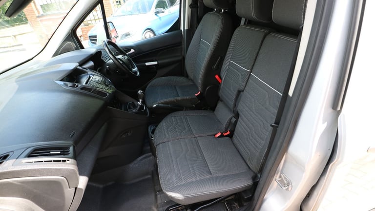 FORD TRANSIT 200 LIMITED PV Silver Manual Diesel, 2016