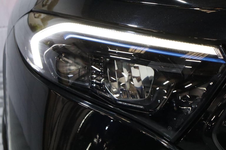 MERCEDES-BENZ EQA EQA 250 66.5kWh AMG Line Auto 5dr 2022