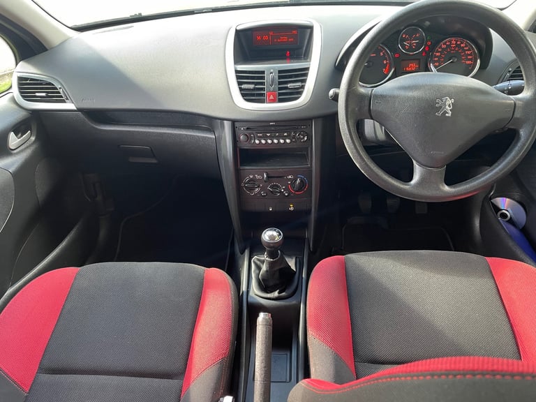 Peugeot, 207, Hatchback, 2009, Manual, 1360 (cc), 5 doors