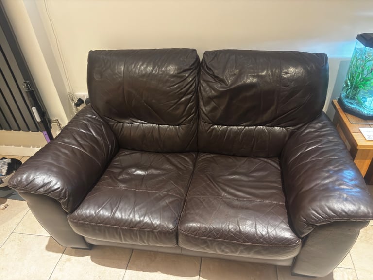 2 seater leather sofa 