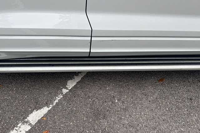 2018 Volkswagen Touareg 3.0 V6 TDI 4Motion R-Line Tech 5dr Tip Auto 4x4 Diesel Automatic
