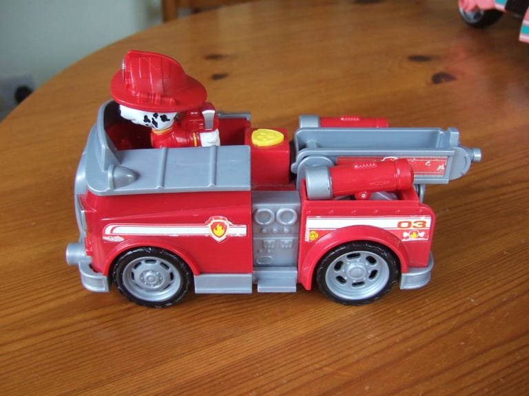 image for Paw Patrol Vehicle Fire Truck & Marshall Figure