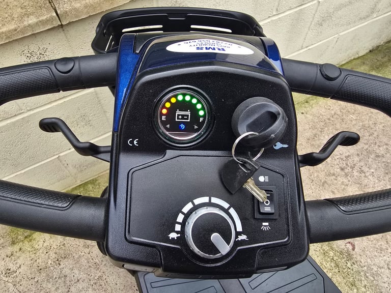 Mobility Scooter 4mph Pride Apex Finesse