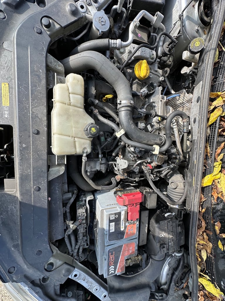 Nissan, PULSAR, Hatchback, 2016, Manual, 1197 (cc), 5 doors