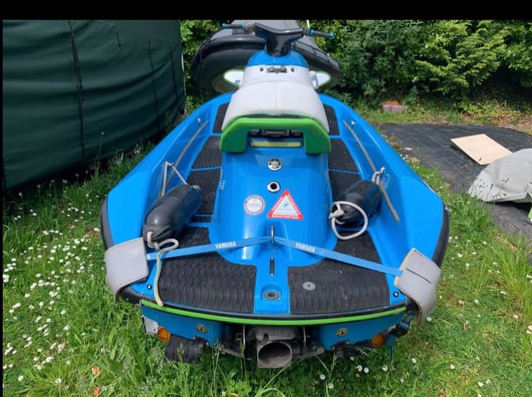 2000 Yamaha wave runner 