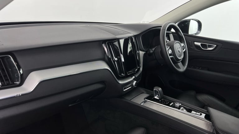 2023 Volvo XC60 2.0 T6 [350] RC PHEV Plus Dark 5dr AWD Geartronic ESTATE PETROL/ELECTRIC Automatic