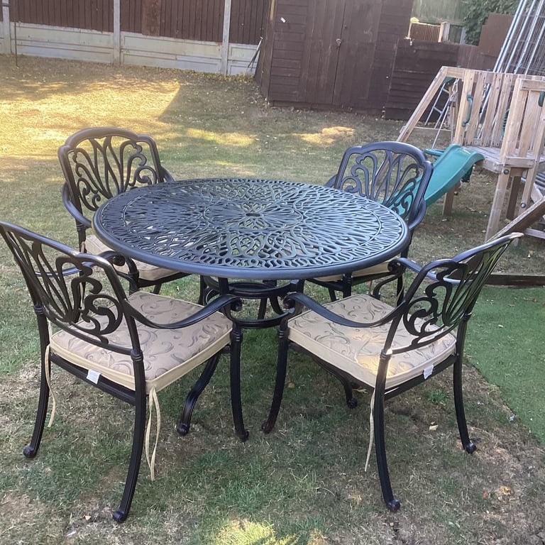 image for Hartman amalfi garden table and 4 chairs