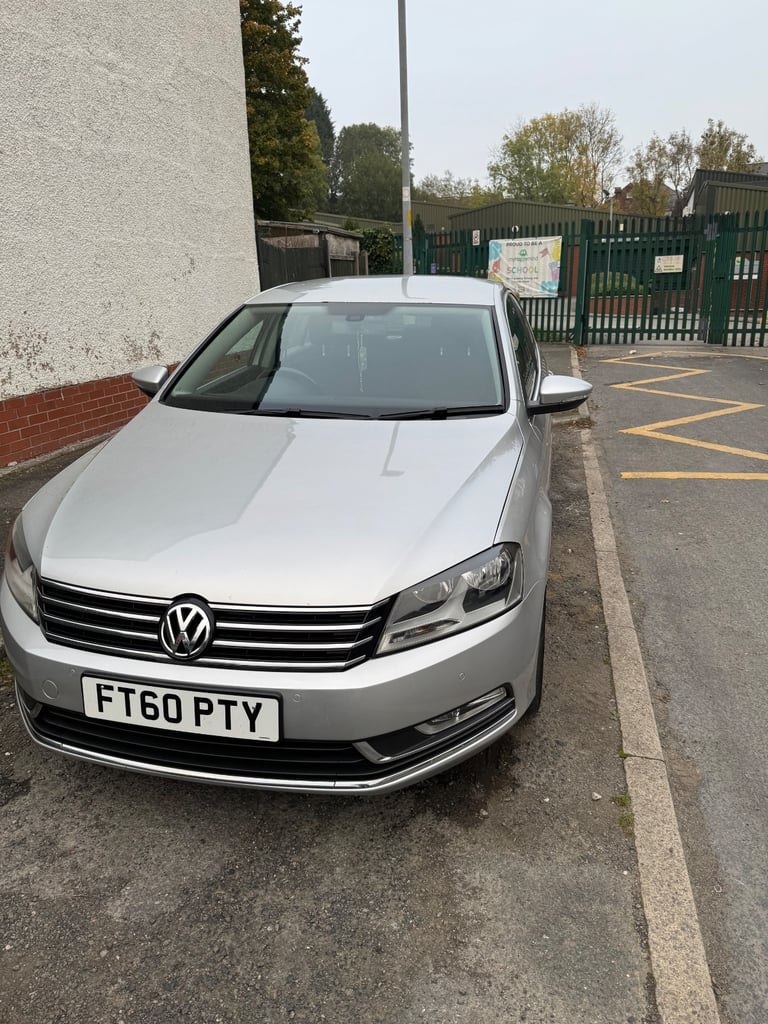 image for Volkswagen, PASSAT, Saloon, 2011, Semi-Auto, 1968 (cc), 4 doors