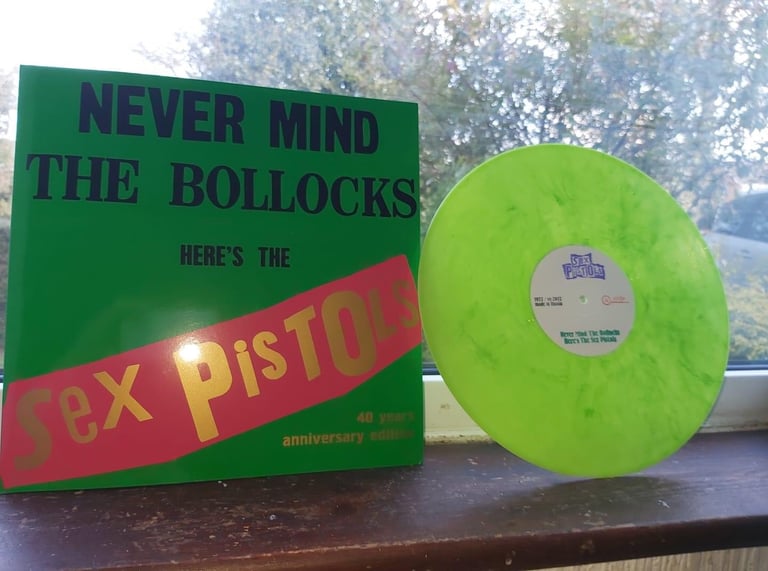 Sex Pistols Never mind the Bollocks (Russian import)