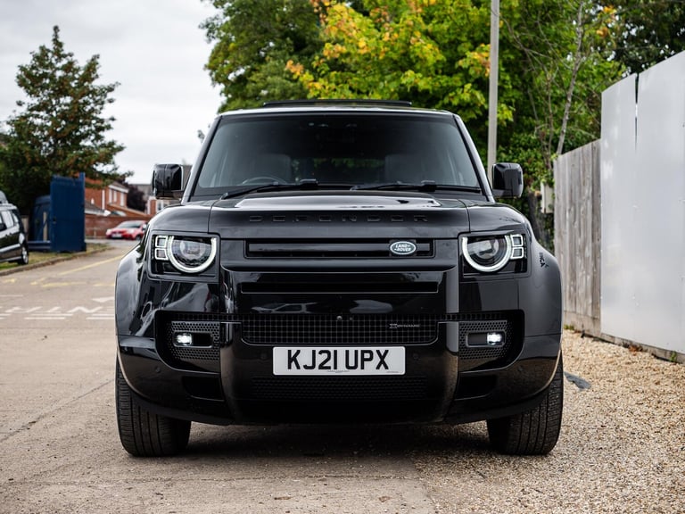 2021 Land Rover Defender 110 2.0 P300 X-Dynamic HSE Auto 4WD Euro 6 (s/s) 5dr ESTATE Petrol Autom...