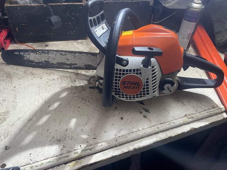 Sthil 211 chain saw 