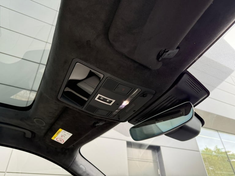 2023 Jaguar F-Pace 2.0 D200 R-Dynamic HSE Black 5dr Auto AWD ESTATE DIESEL Automatic