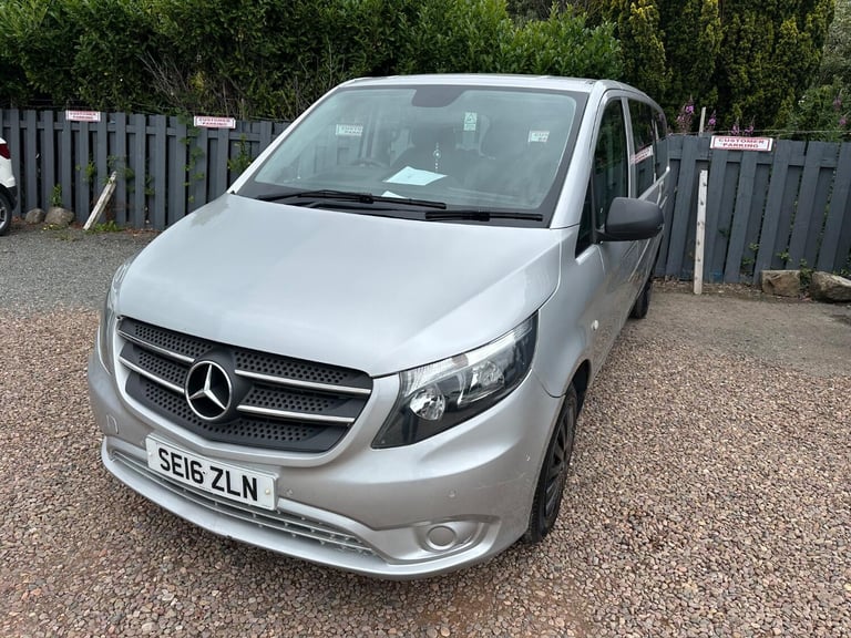 ULEZ COMPLIANT MERCEDES-BENZ VITO AUTOMETIC 9 SEATER