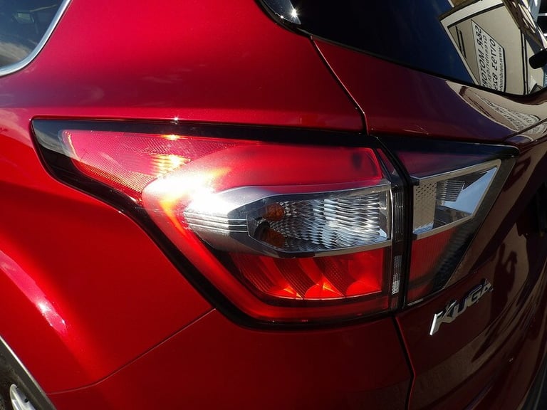 2018 Ford Kuga 1.5 EcoBoost 176 Titanium 5dr Auto HATCHBACK PETROL Automatic